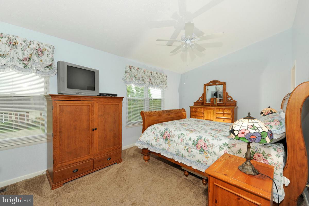 3430 Brookhaven Road Pasadena, MD 21122 - Photo 21 of 28 Bedroom (Master)