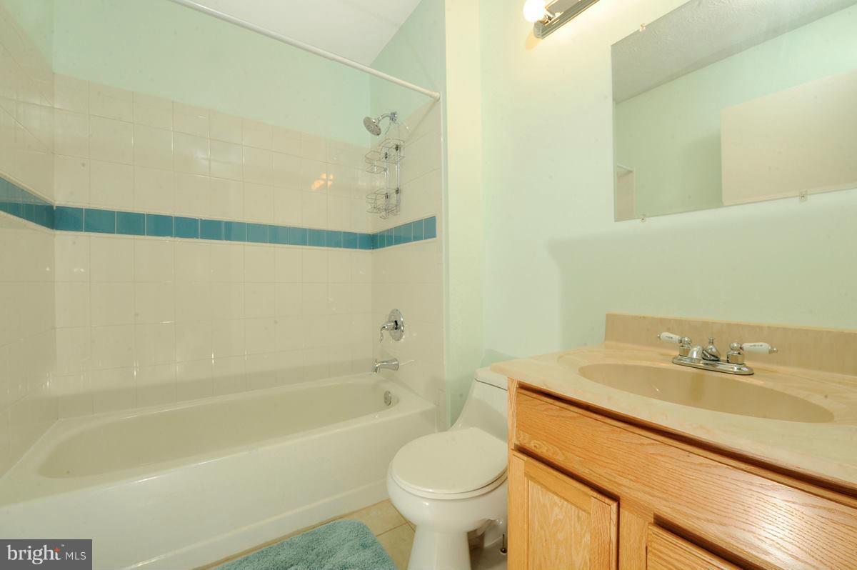 3430 Brookhaven Road Pasadena, MD 21122 - Photo 25 of 28 Bath (Master)
