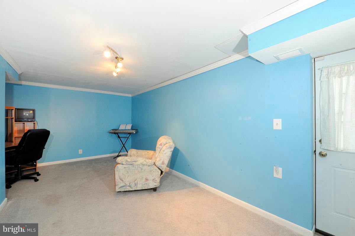 3430 Brookhaven Road Pasadena, MD 21122 - Photo 26 of 28 Interior (General)