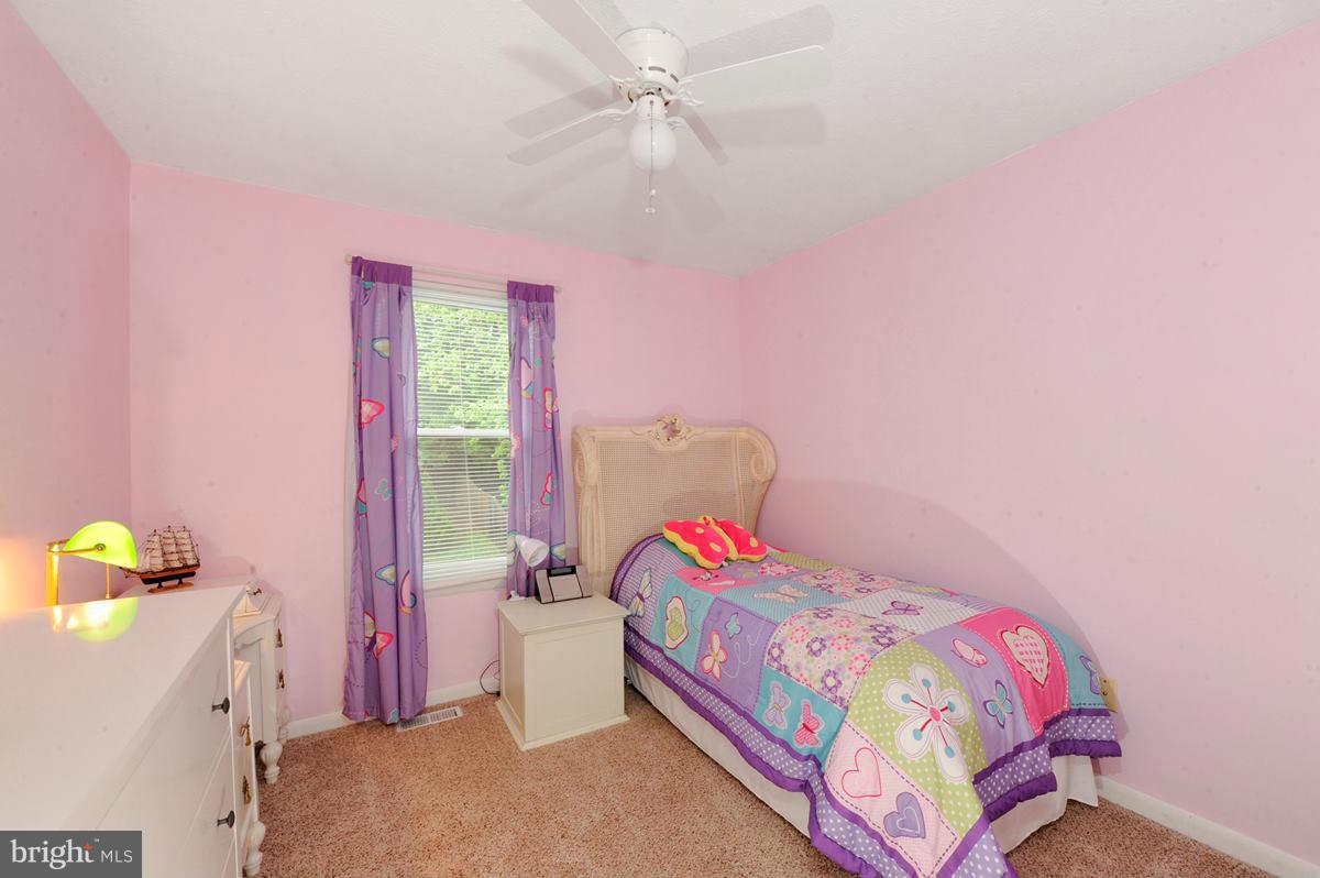 3430 Brookhaven Road Pasadena, MD 21122 - Photo 10 of 28 Bedroom