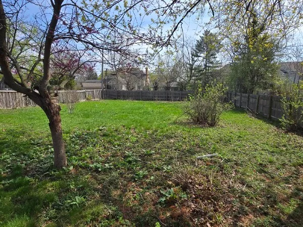 $345,000 | 5921 Blodgett Avenue, Downers Grove, IL 60516