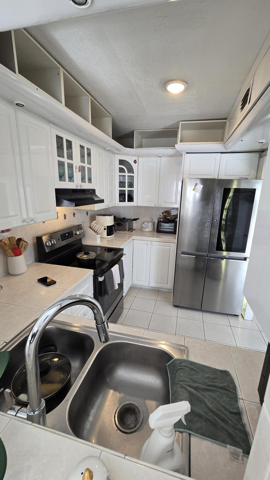 4164 Inverrary Drive, Unit 601 Lauderhill, FL 33319 - Photo 15 of 38 20260520_090610