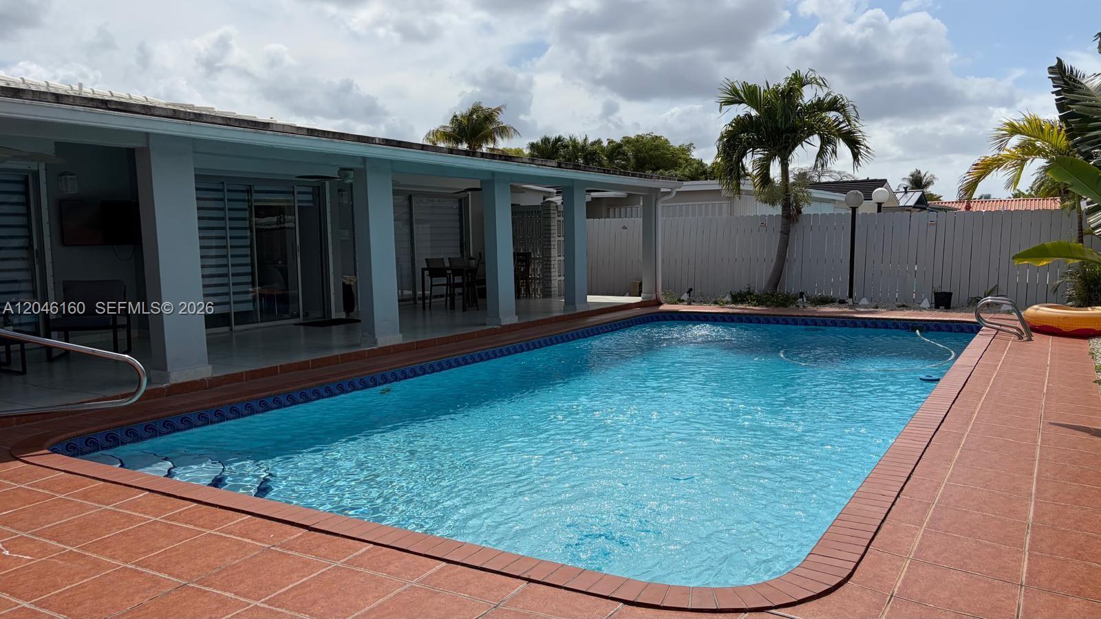 10321 Southwest 17th Street Miami, FL 33165 - Photo 16 of 16