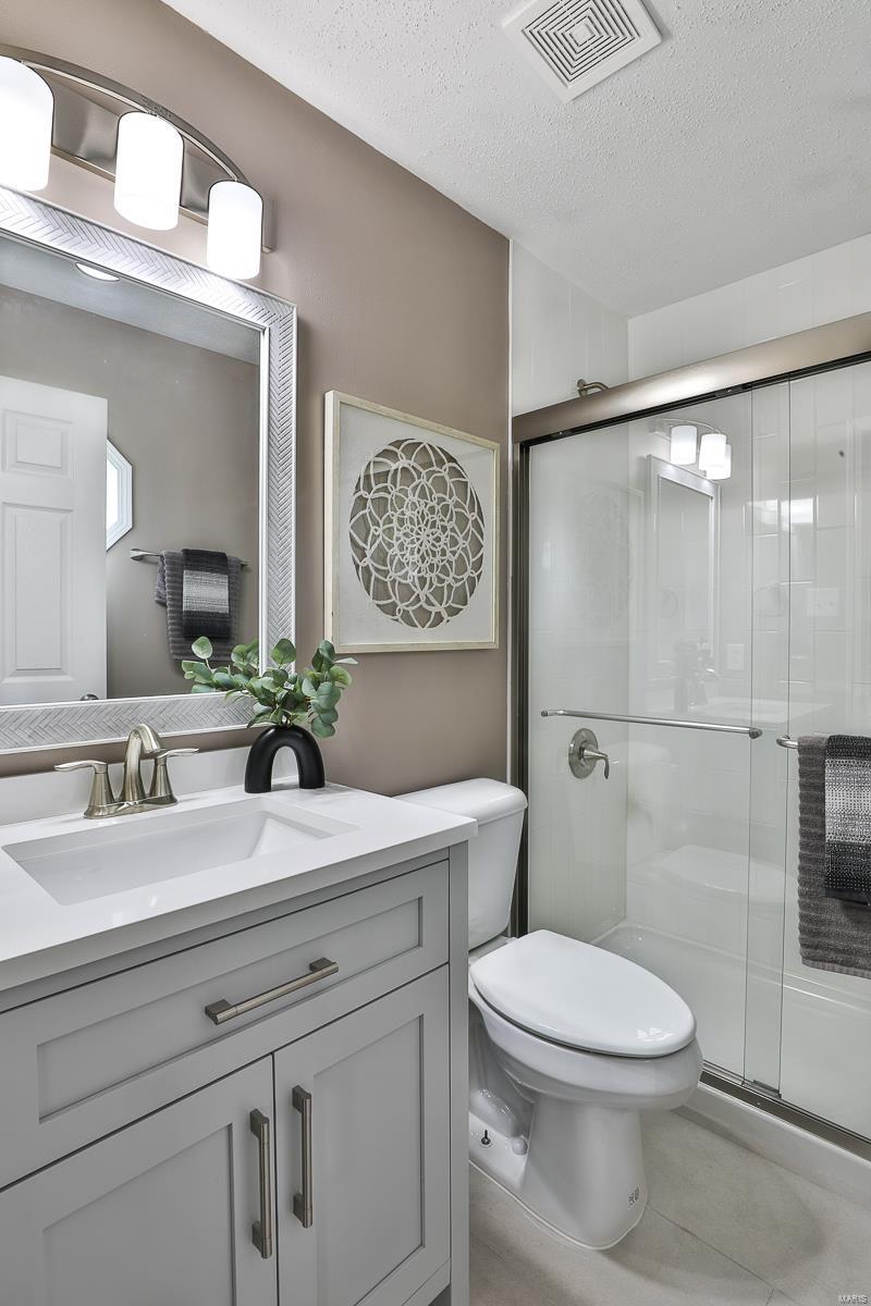 Undisclosed Address Arnold, MO 63010 - Photo 13 of 27