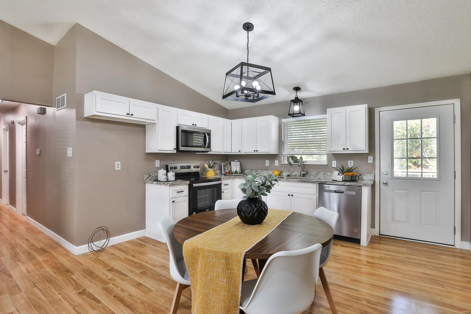 Undisclosed Address Arnold, MO 63010 - Photo 7 of 27