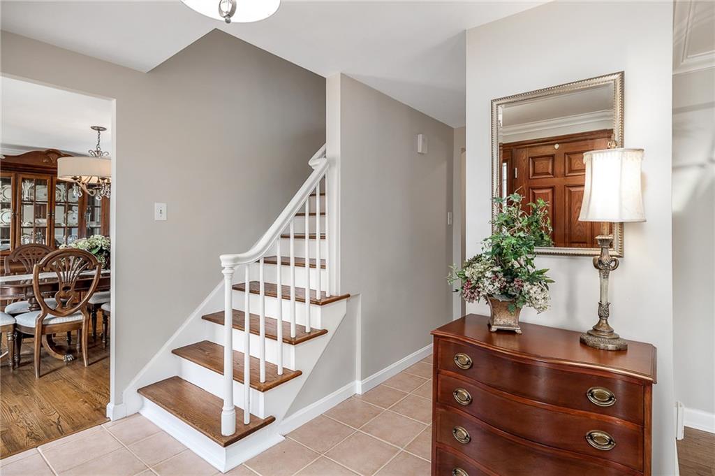 1761 Partridge Run Road Pittsburgh, PA 15241 - Photo 3 of 25 Gallery Image 3