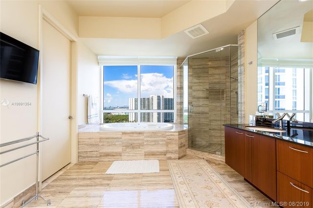 $1,350,000 | 16001 Collins Avenue, Unit 1106, Sunny Isles Beach, FL 33160