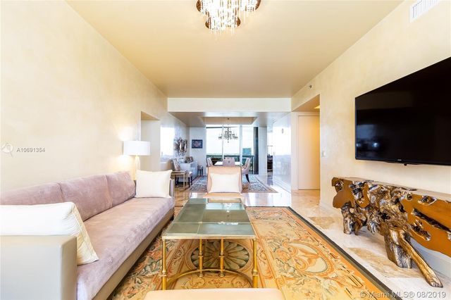 $1,350,000 | 16001 Collins Avenue, Unit 1106, Sunny Isles Beach, FL 33160