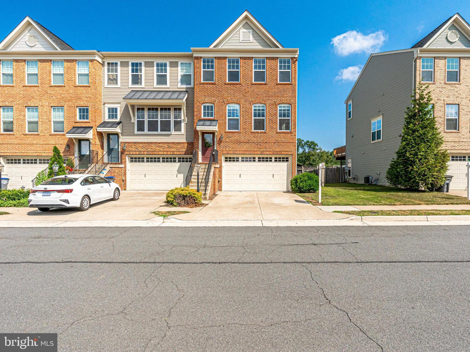 43472 Hopestone Terrace Chantilly, VA 20152 - Photo 1 of 45
