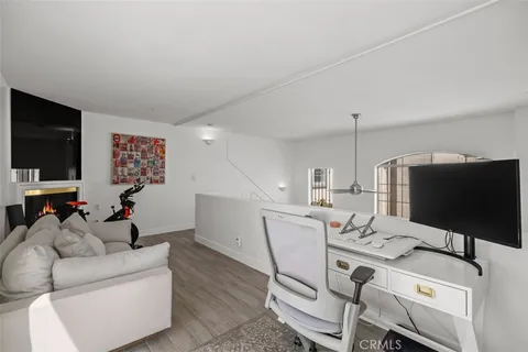 $3,000 | 7110 La Tijera Boulevard, Unit J202, Los Angeles, CA 90045