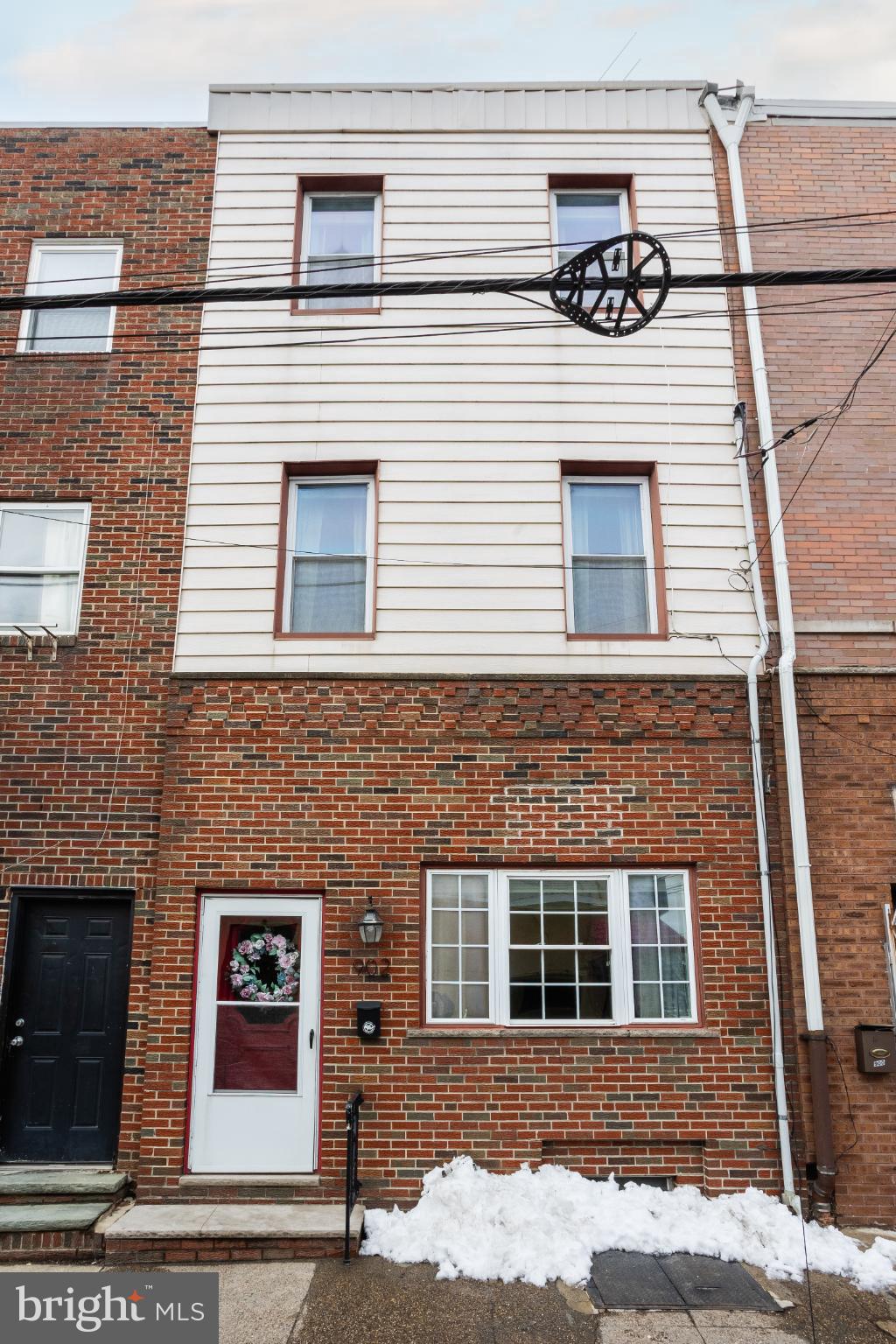 902 South 8th Street Philadelphia, PA 19147 - Photo 4 of 33