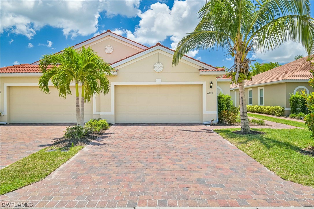 4278 Dutchess Park Road Fort Myers, FL 33916 - Photo 2 of 44