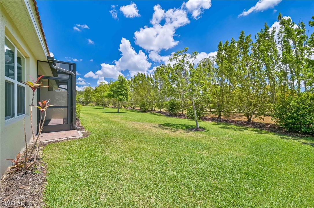 4278 Dutchess Park Road Fort Myers, FL 33916 - Photo 32 of 44