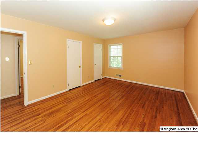 433 Ferncliff Drive Birmingham, AL 35213 - Photo 21 of 32