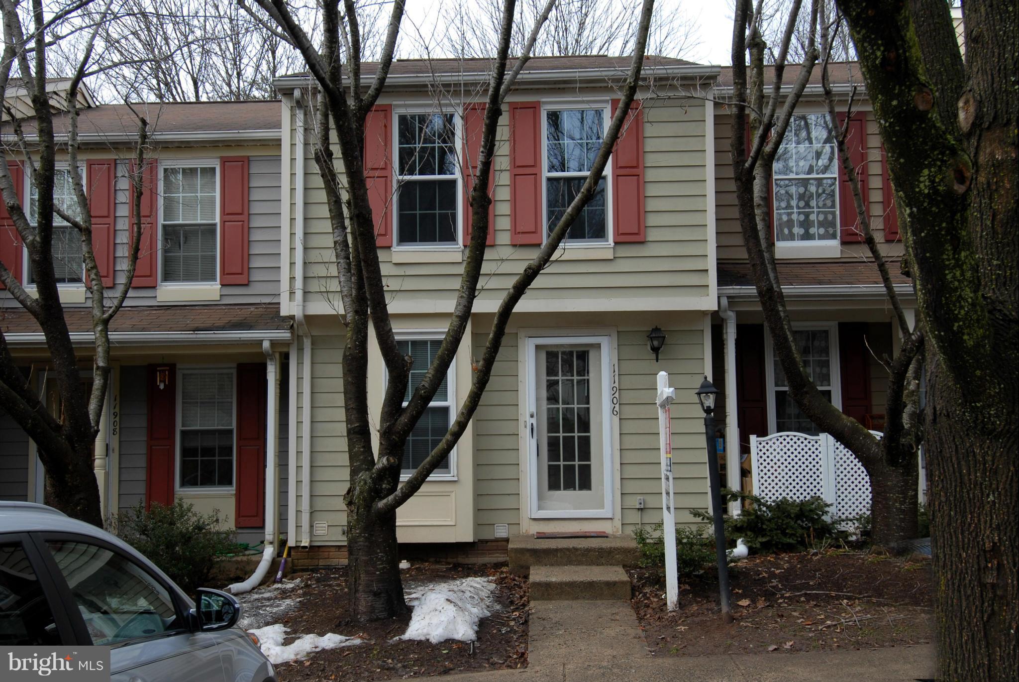 Exterior (Front)