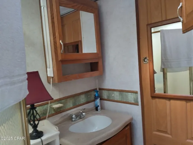 $200,000 | 6939 Northwest Porter Grade Road, Altha, FL 32421