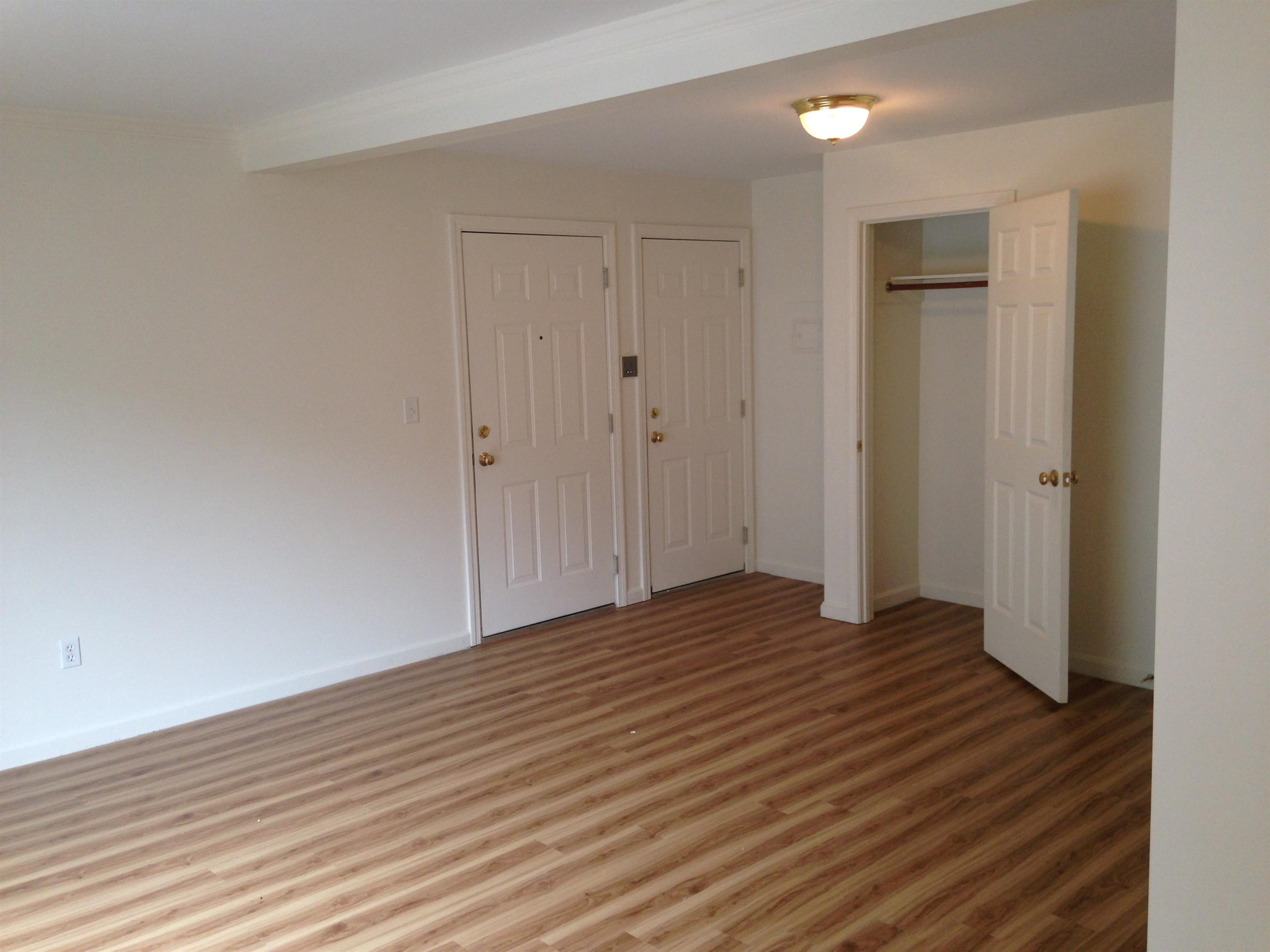 3911 Brown Avenue, Unit 45 Manchester, NH 03103 - Photo 18 of 40