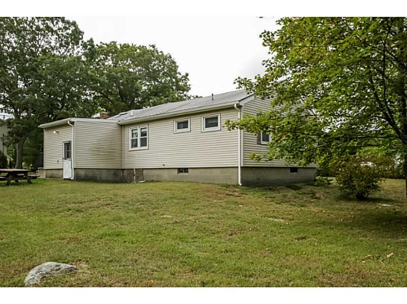 191 Winnapaug Road Westerly, RI 02891 - Photo 14 of 19 Exterior Front.