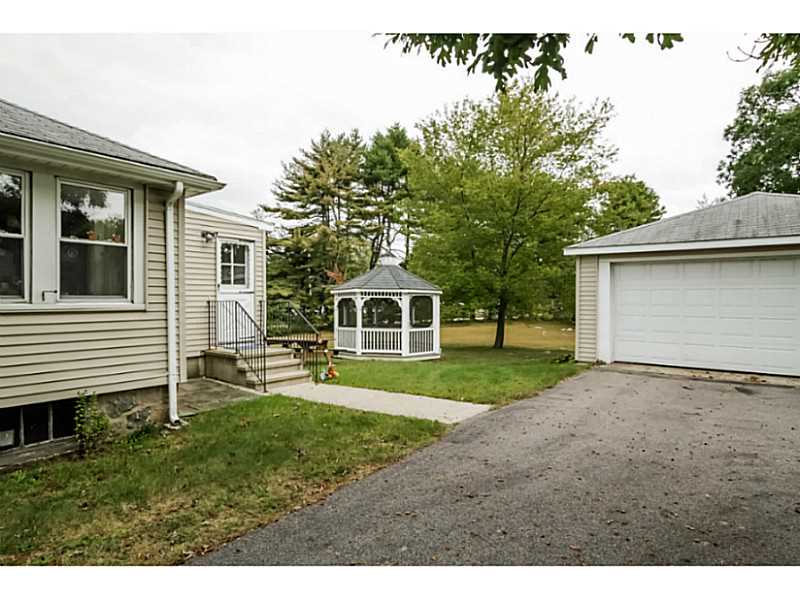 191 Winnapaug Road Westerly, RI 02891 - Photo 4 of 19 Exterior Front.
