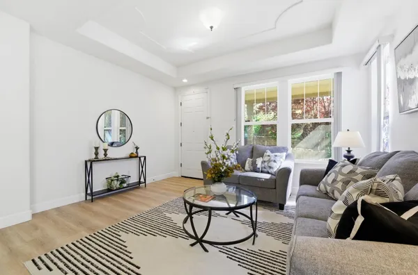 $950,000 | 166 Kensington Circle, Hercules, CA 94547