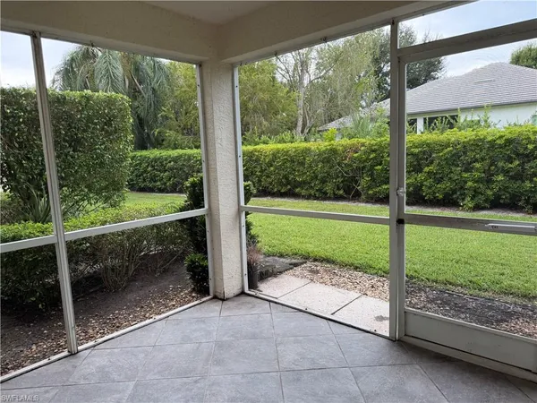 $1,900 | 7755 Jewel Lane, Unit 103, Naples, FL 34109