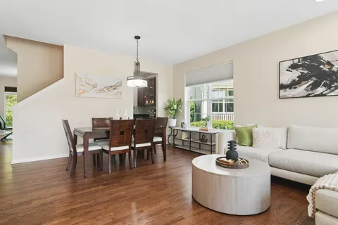 $829,000 | 2313 Avalon Drive, Buffalo Grove, IL 60089