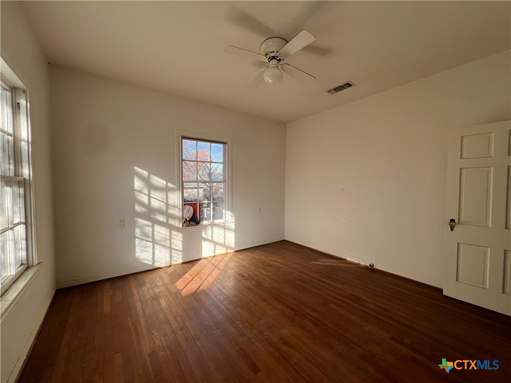 202 Shady Street Marlin, TX 76661 - Photo 11 of 25