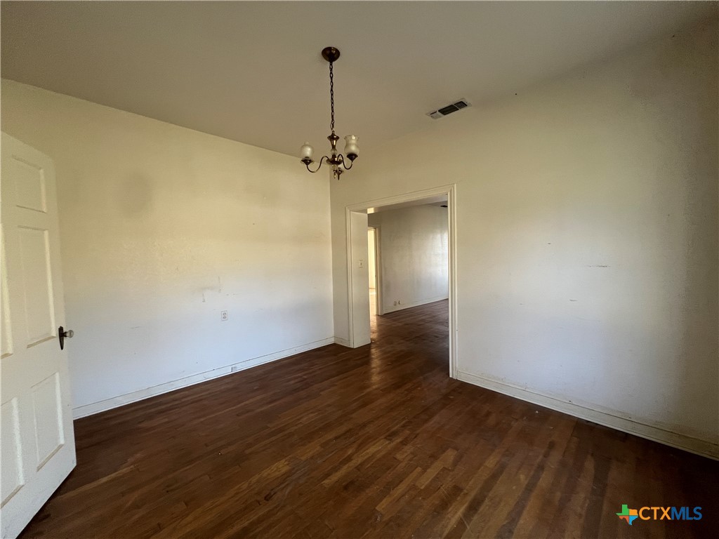 202 Shady Street Marlin, TX 76661 - Photo 8 of 25