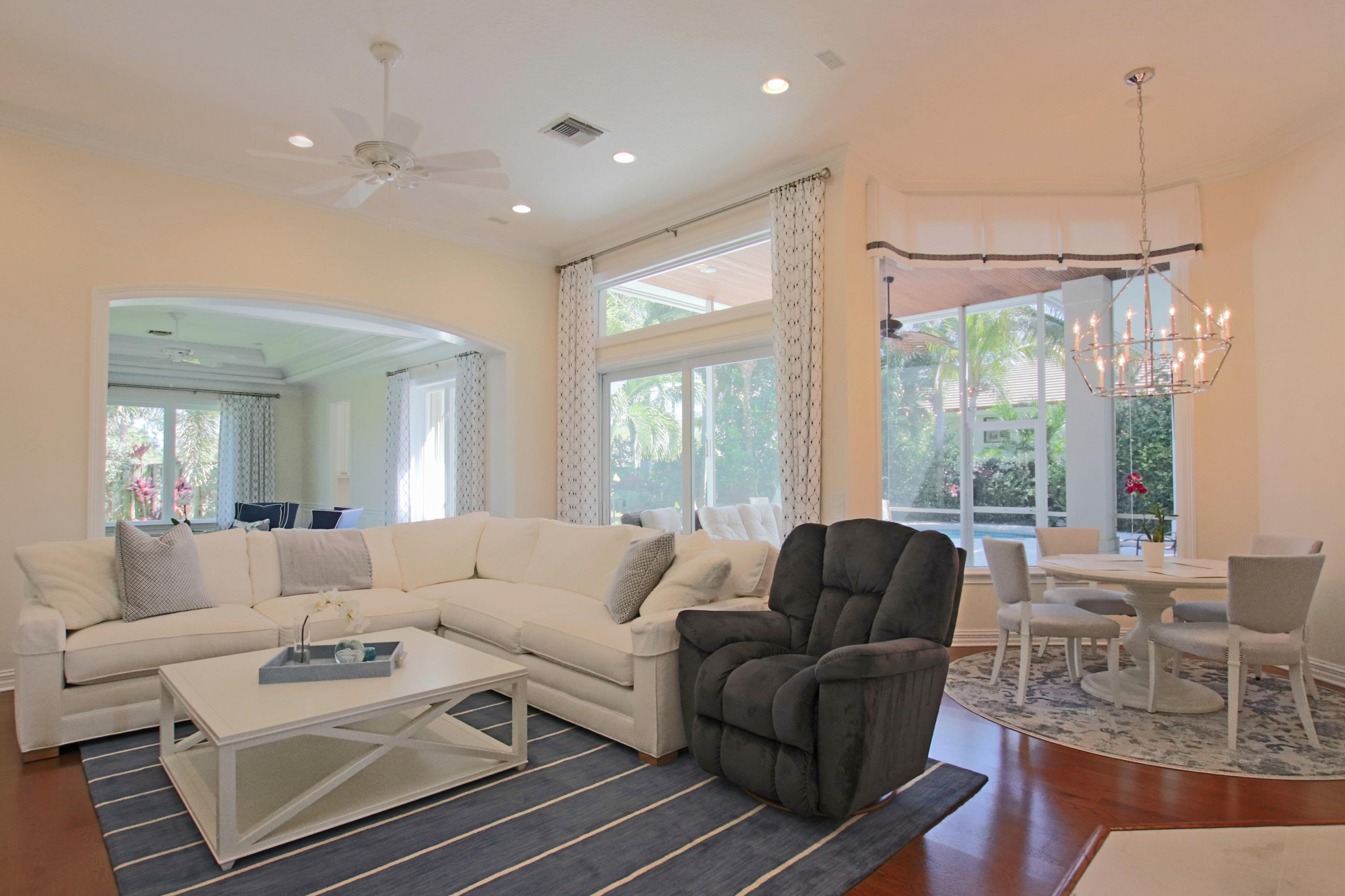 19 Bayview Road Tequesta, FL 33469 - Photo 22 of 54 Family Room 1