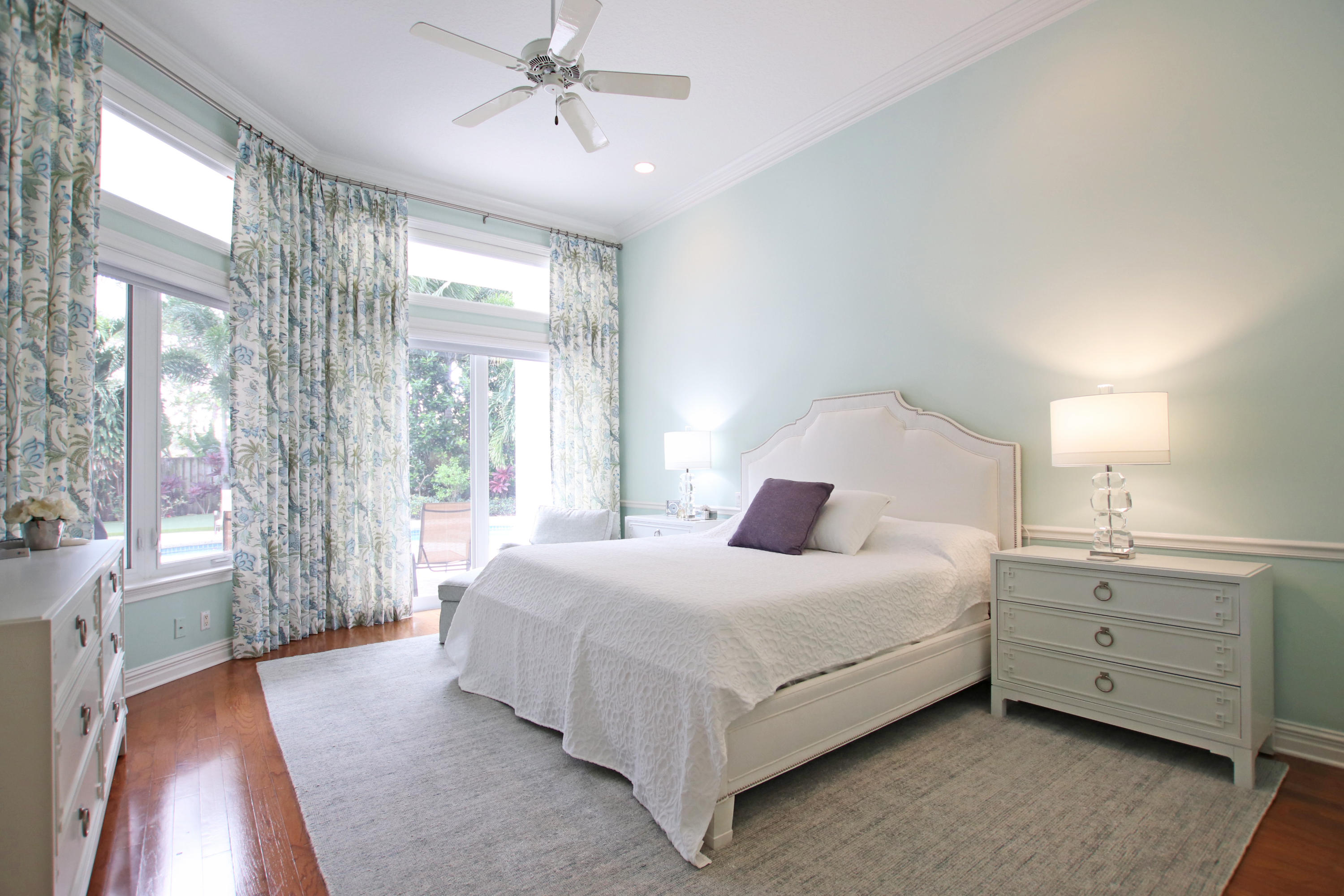 19 Bayview Road Tequesta, FL 33469 - Photo 27 of 54 Master Bedroom