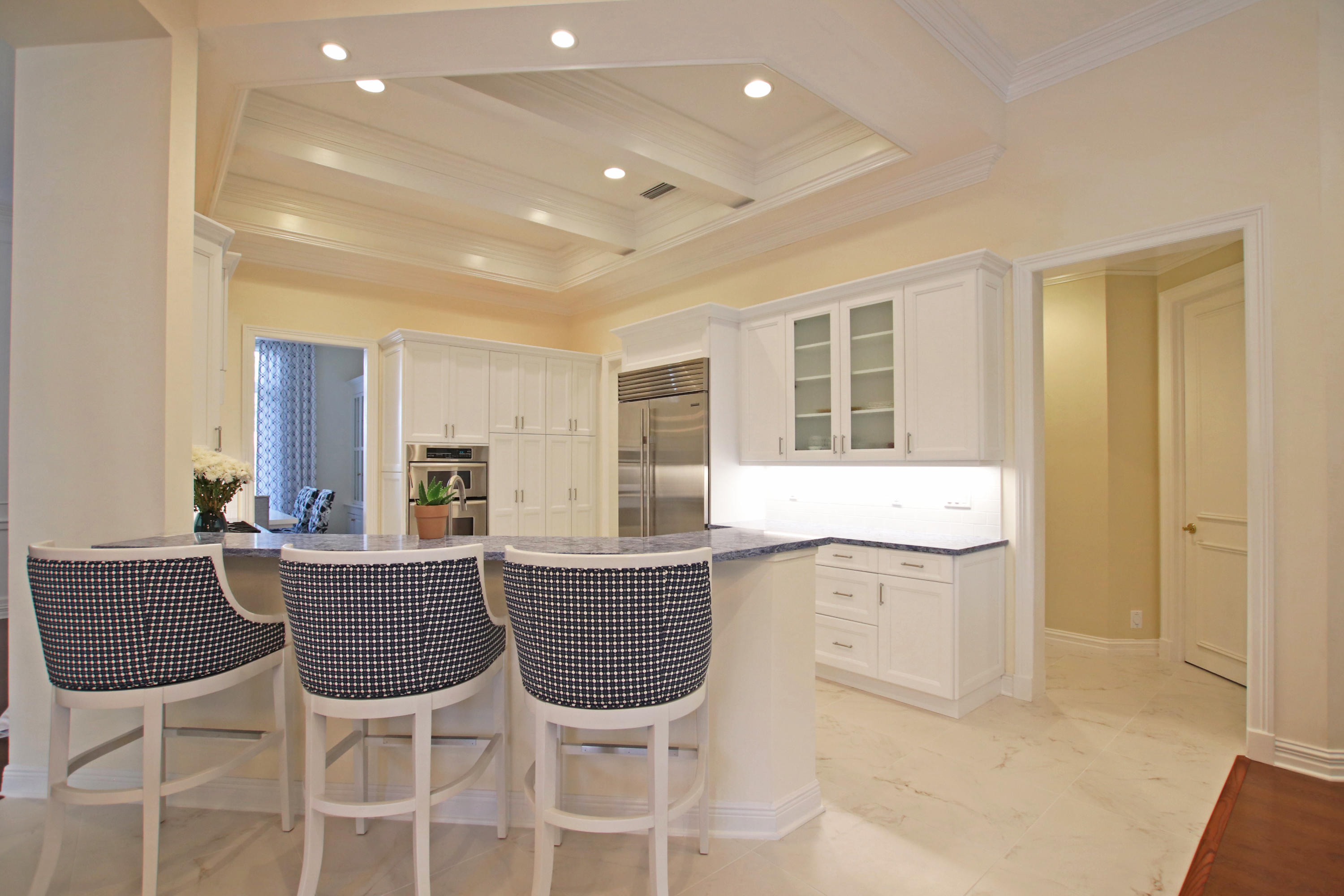 19 Bayview Road Tequesta, FL 33469 - Photo 10 of 54 Kitchen