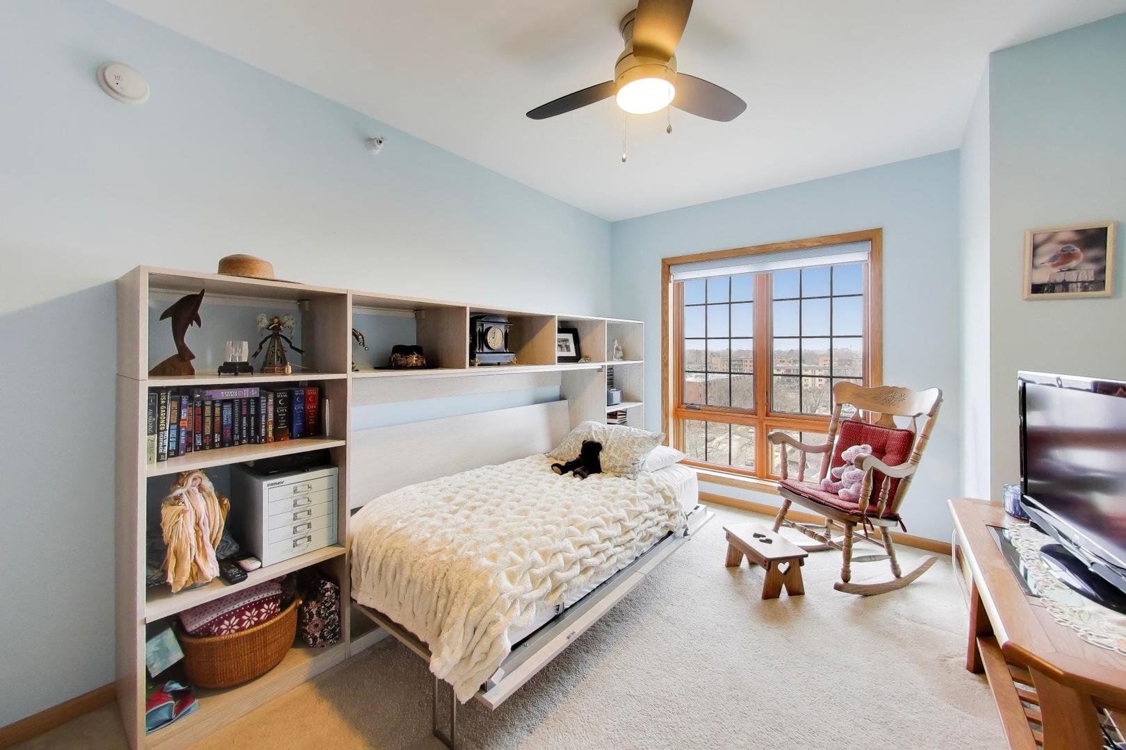 770 Pearson Street, Unit 808 Des Plaines, IL 60016 - Photo 13 of 18