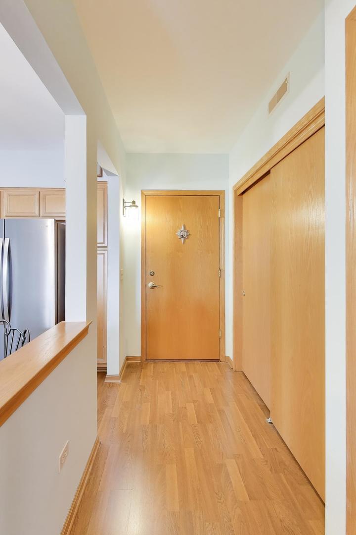 770 Pearson Street, Unit 808 Des Plaines, IL 60016 - Photo 16 of 18