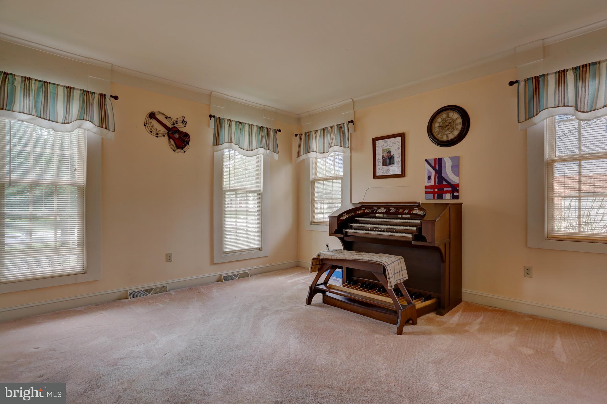 287 Kingsbridge Drive Lititz, PA 17543 - Photo 23 of 44