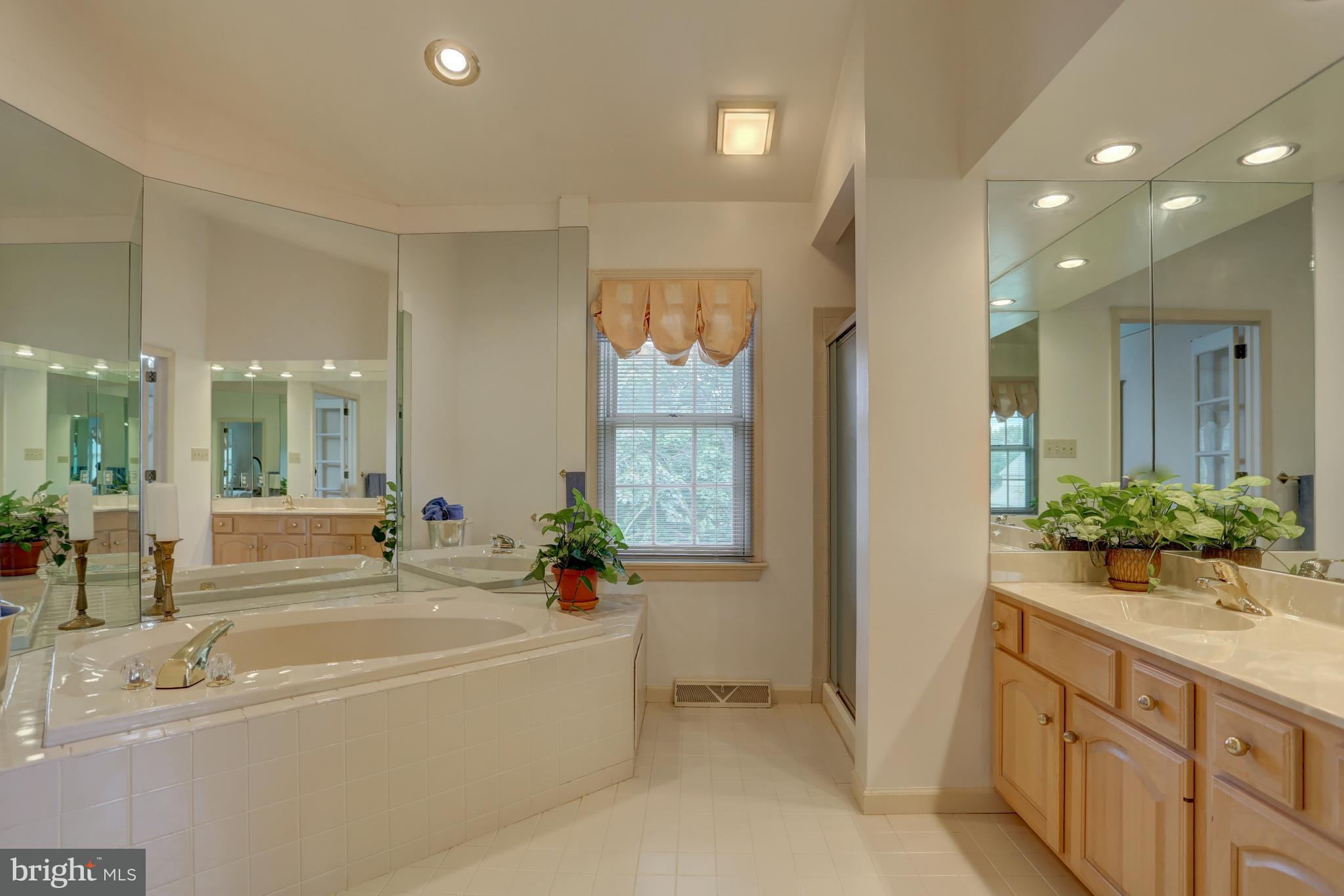 287 Kingsbridge Drive Lititz, PA 17543 - Photo 29 of 44