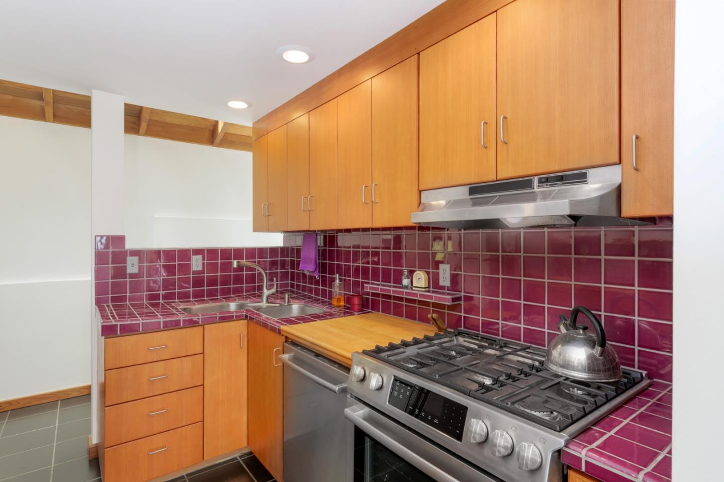 250 Quail Ridge Road Scotts Valley, CA 95066 - Photo 11 of 42 Gallery Image 11