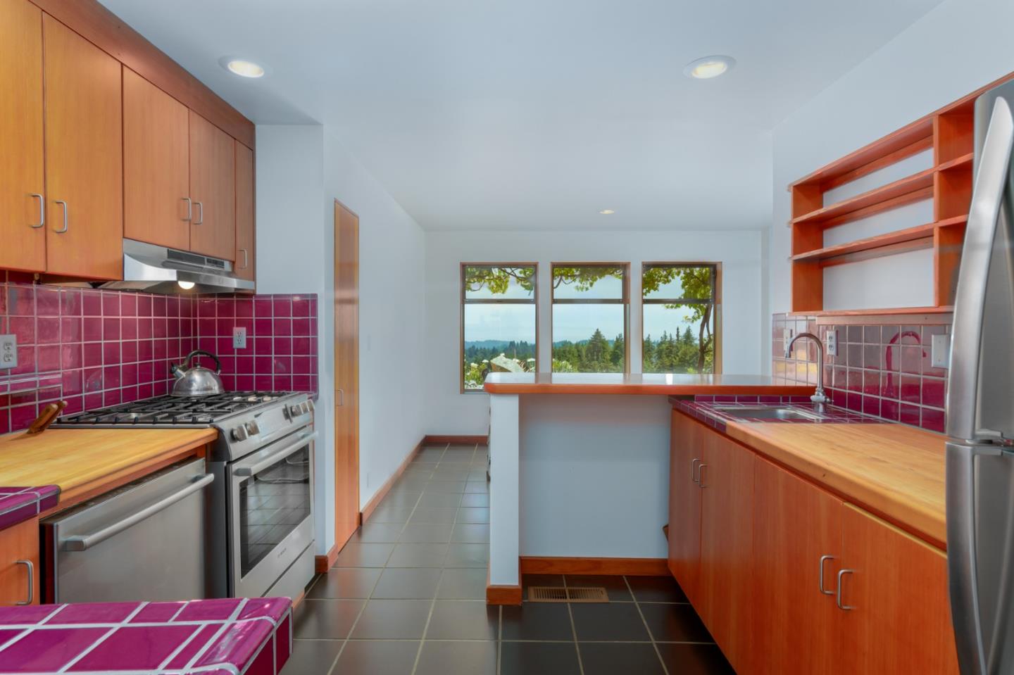 250 Quail Ridge Road Scotts Valley, CA 95066 - Photo 10 of 42 Gallery Image 10