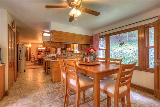 550 Puncheon Creek Road Lafayette, TN 37083 - Photo 5 of 20 You can enjoy family dinners in this eating area! The large windows allow you to see the beautiful land surrounding the home!