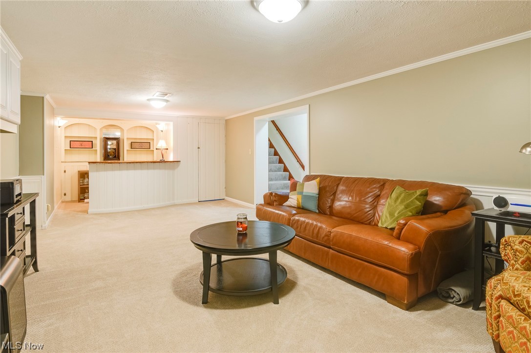 2388 Glendon Road Cleveland, OH 44118 - Photo 20 of 26 Gallery Image 20