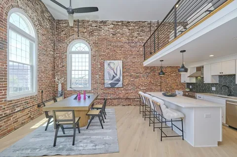 $1,200,000 | 34 Salem Street, Unit 201, Medford, MA 02155