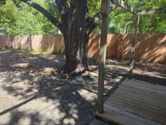 $1,800 | 5204 Peppertree Parkway, Austin, TX 78744