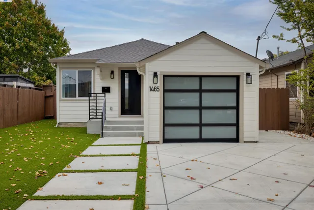 $949,000 | 1465 Sixth Street, Berkeley, CA 94710