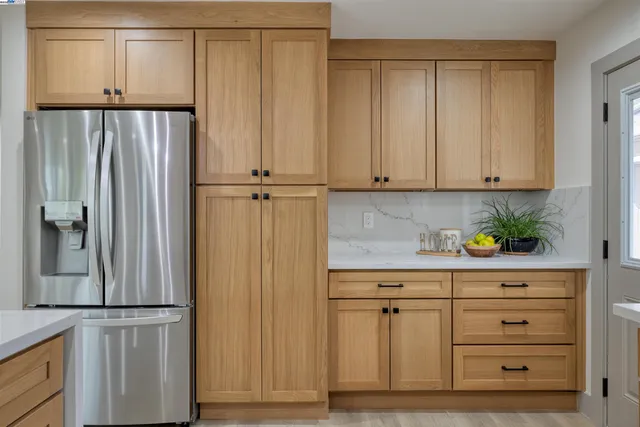 $949,000 | 1465 Sixth Street, Berkeley, CA 94710