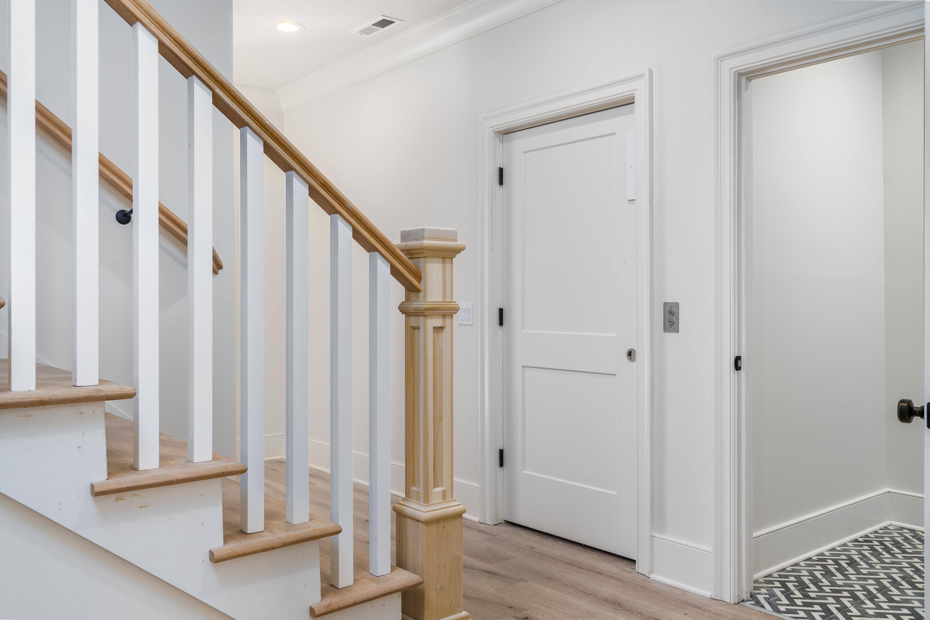 211 Forest Avenue Chattanooga, TN 37405 - Photo 36 of 62 42 - 211 Forest Ave - Floor 2