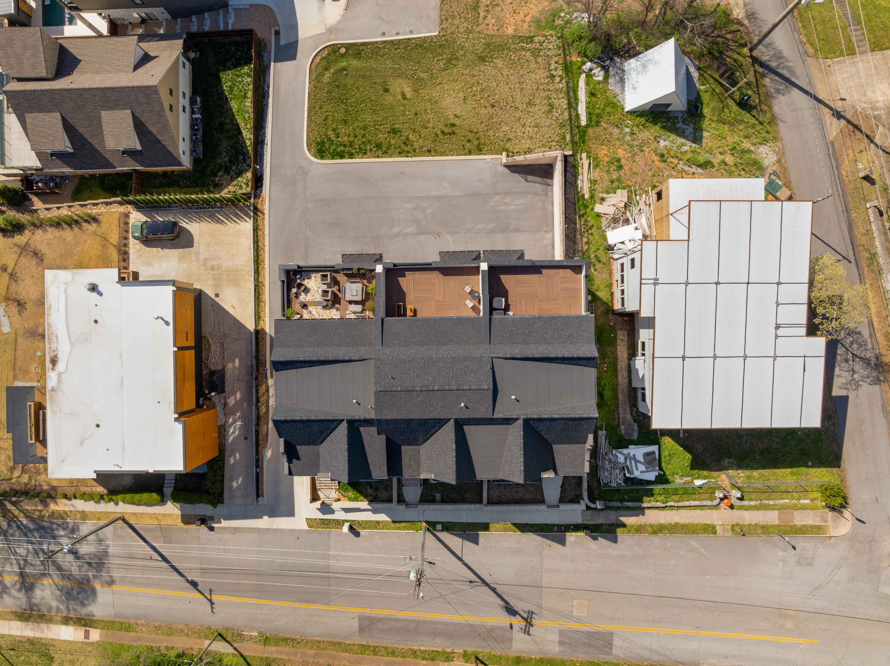 211 Forest Avenue Chattanooga, TN 37405 - Photo 4 of 62 10 - 211 Forest Ave - Drone