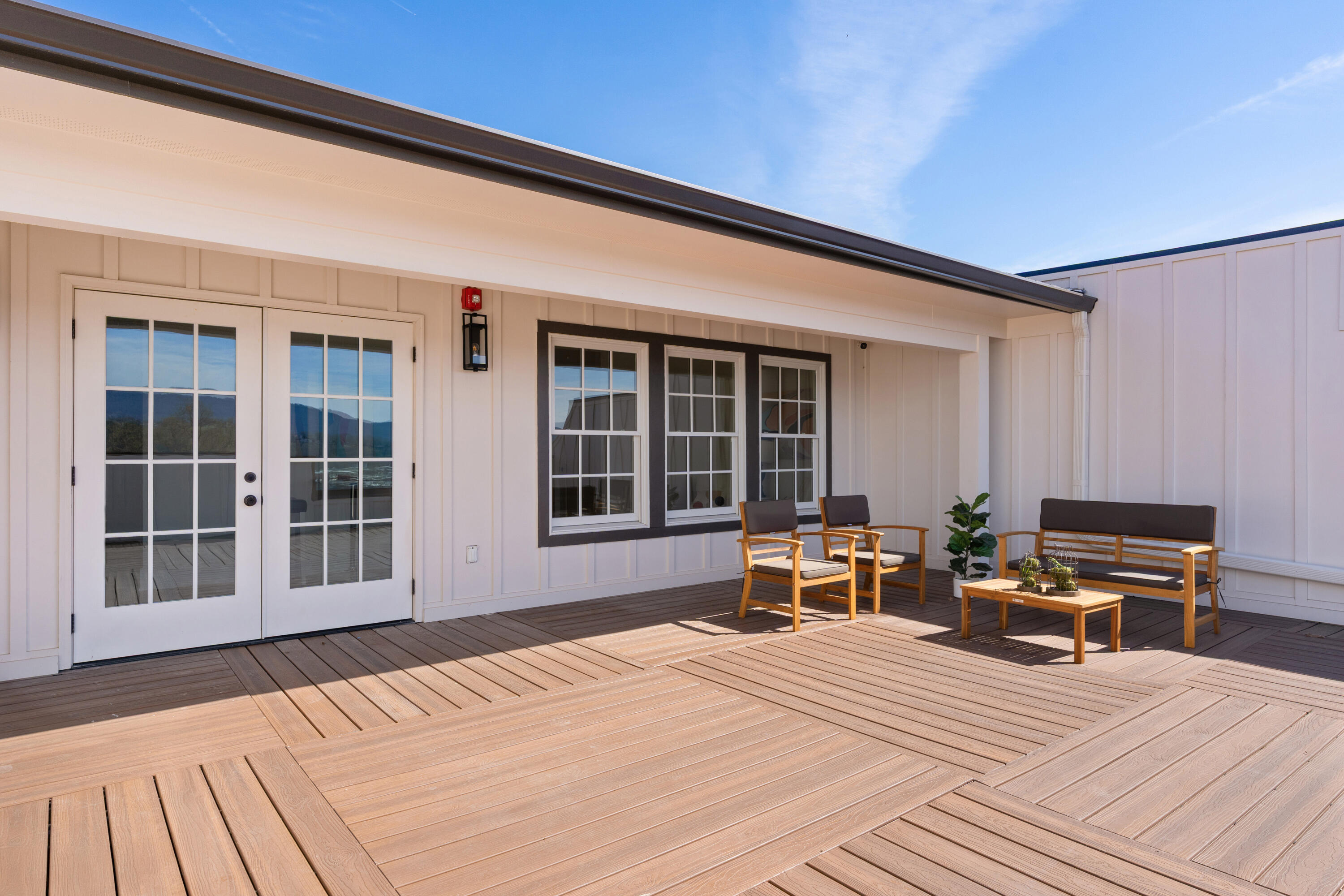 211 Forest Avenue Chattanooga, TN 37405 - Photo 44 of 62 43 - 211 Forest Ave - Balcony