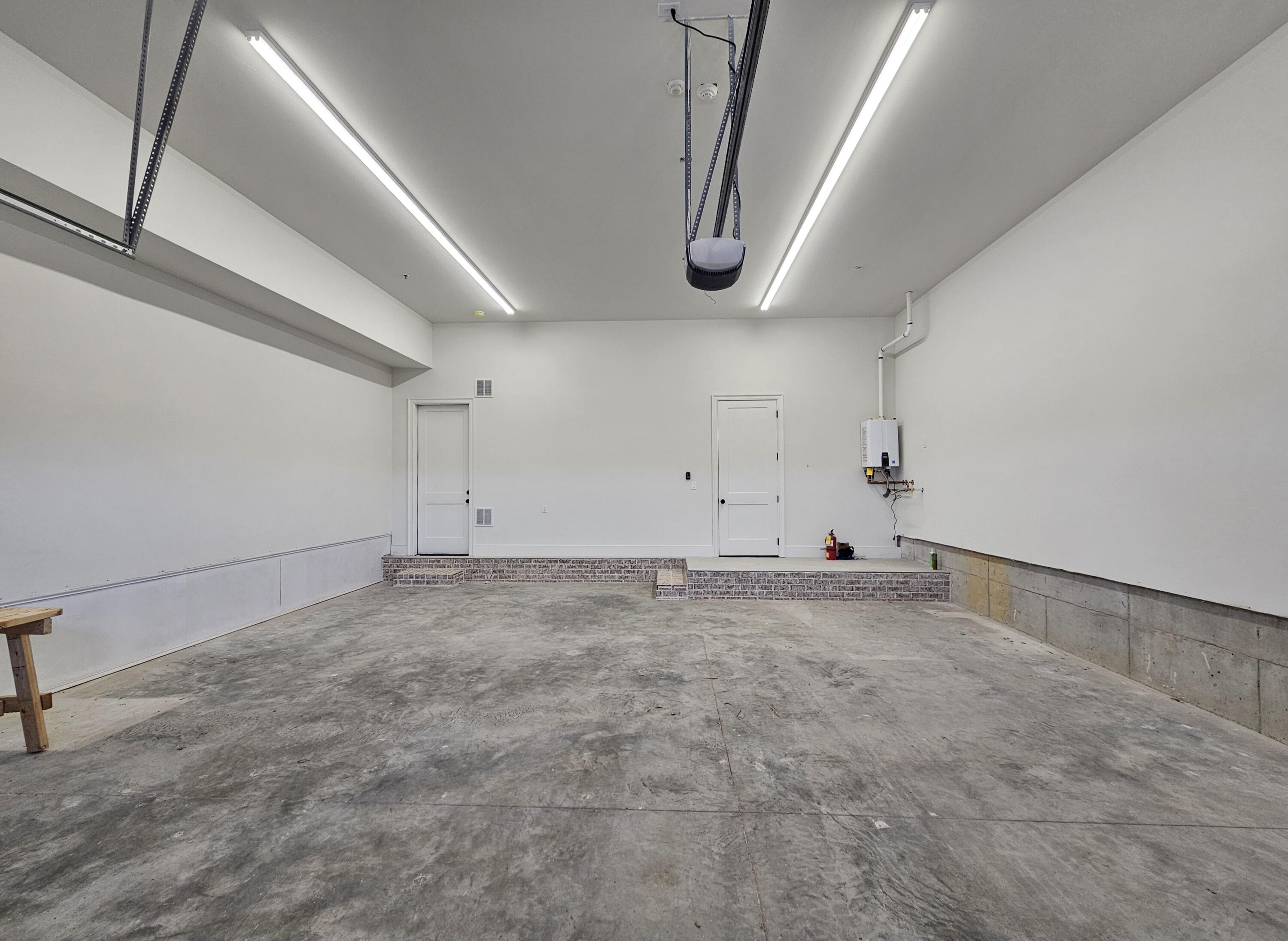 211 Forest Avenue Chattanooga, TN 37405 - Photo 55 of 62 Garage view