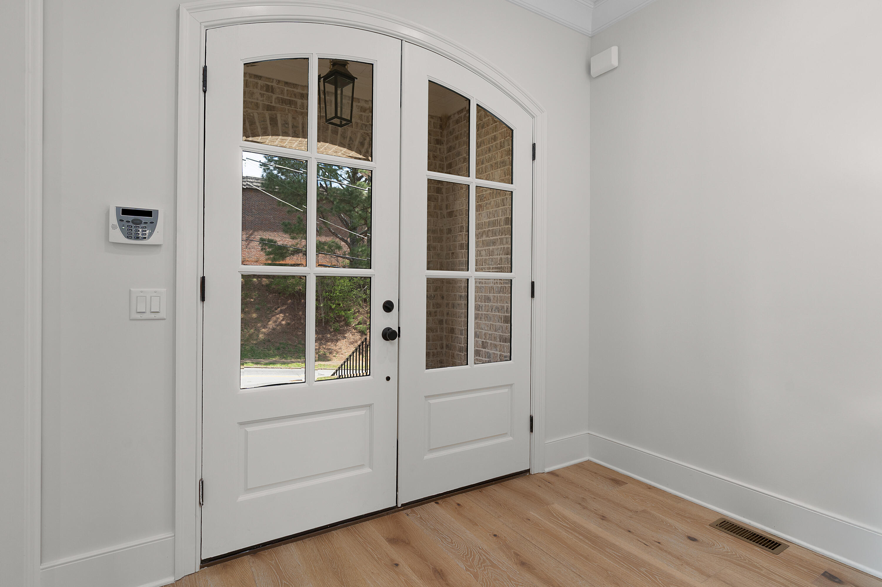 211 Forest Avenue Chattanooga, TN 37405 - Photo 10 of 62 19 - 211 Forest Ave - Interior