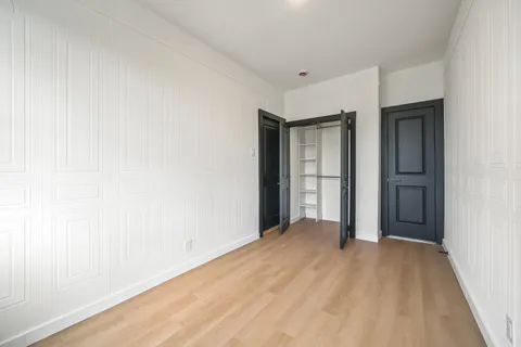 a view of a room with an empty space