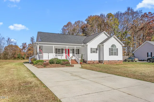 $315,000 | 557 East Ridge Avenue, Liberty, NC 27298